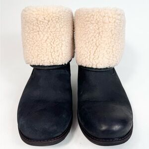 UGG Aldon Women’s Black Nubuck Leather Water Resistant Boots #1017486 - Size 9